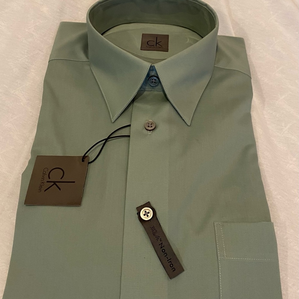 Calvin Klein Men's Sage Dress Shirt